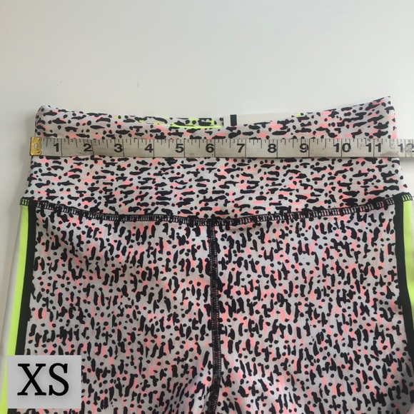 DKNY Sport Neon Pink & Yellow Patterned Leggings, Multiple Sizes, NWT! - Picture 6 of 15